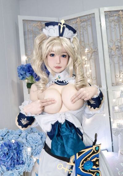 老太爷趴在含着她的乳_BD完整视频观看