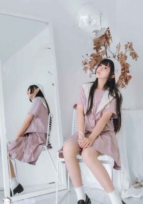 yy8090理论片午夜电影_720完整在线观看