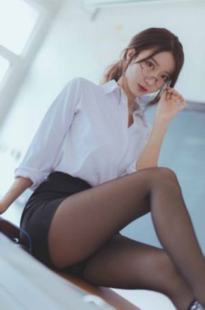 国内美女穿丝袜高潮免费视频_剧情片高清电影在线