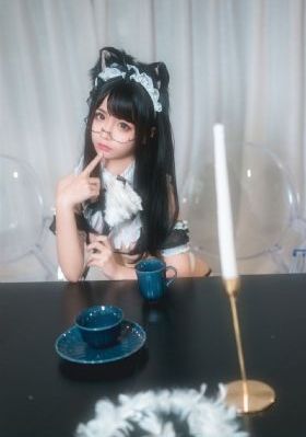 巜一边亲一边摸下奶中国_BD韩语完整视频观看
