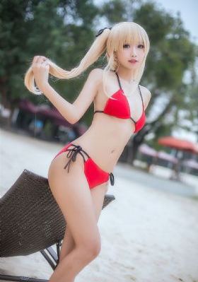 国产裸体美女扒开粉嫩的小泬桶爽_1080P免费在线播放